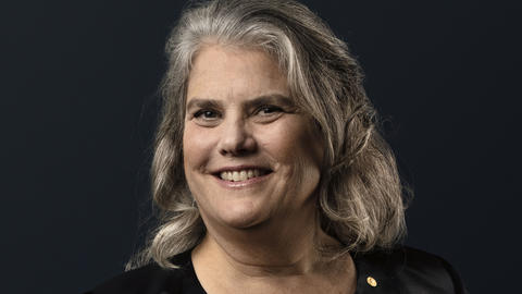 Prof. Andrea M. Ghez headshot