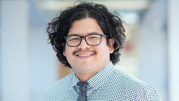Prof. Argüelles-Delgado headshot