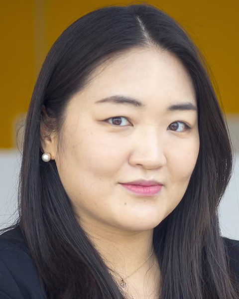 headshot of SueYeon Chung